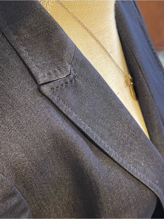 Talbots Women's Double Button Navy Blazer - Picture 4 of 10